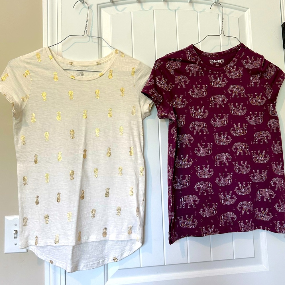 Set of 2 Girls size 14/16 graphic tee t-shirt tops pineapple elephants old navy